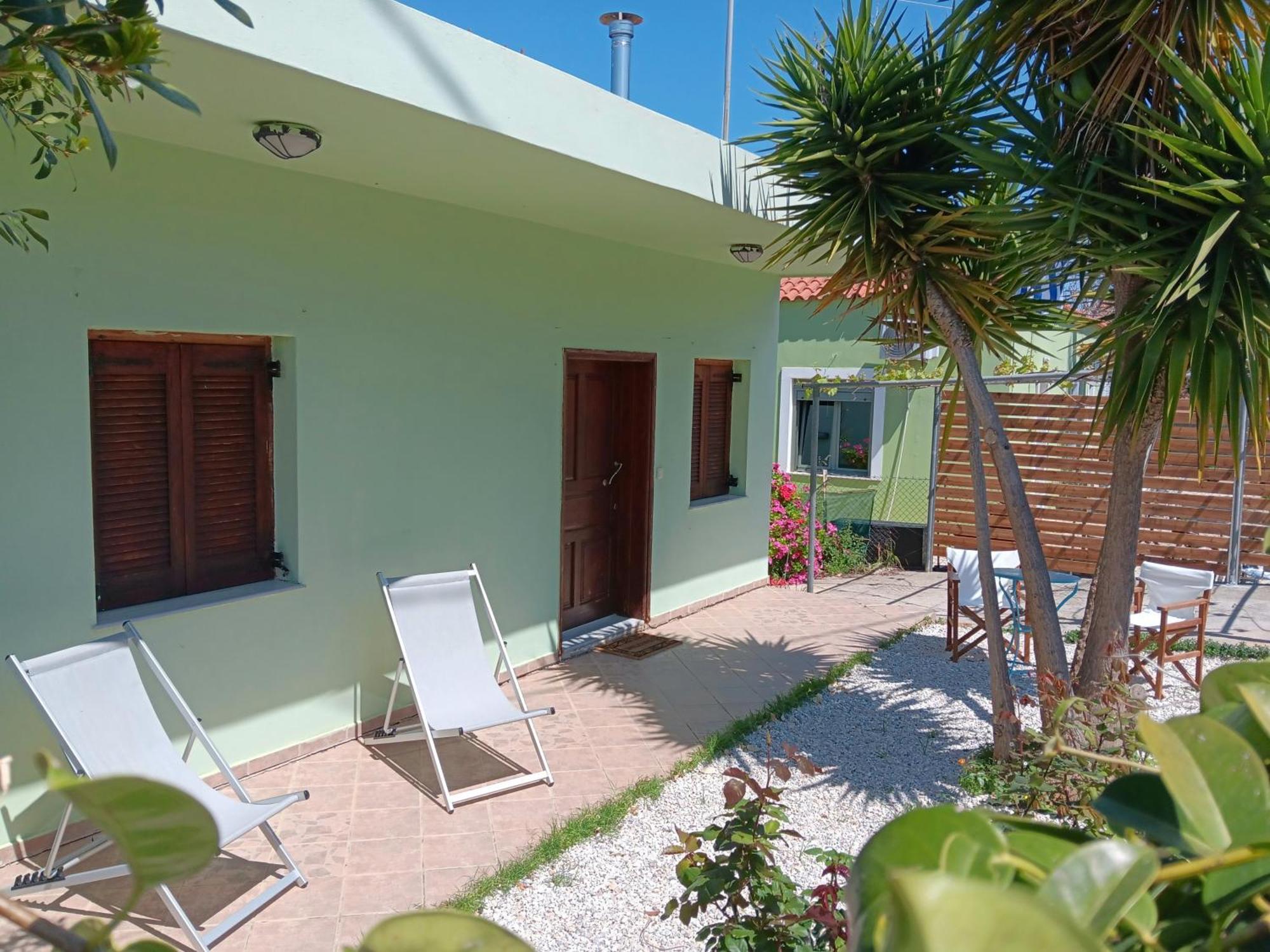 Citrus Tree Garden House Villa Kamisiana Exterior photo